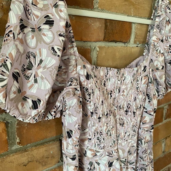 ARITZIA SUNDAY BEST rachel dress puff sleeve mini dress butterfly pastel large - Picture 9 of 9